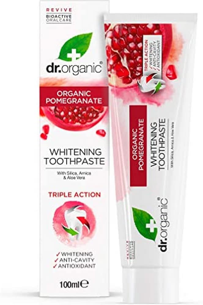 Dr Organic Activated Charcoal Toothpaste, Extra Whitening, Natural, Vegan, Cruelty-Free, Paraben & SLS-Free, Recycled & Recyclable, Organic, 100ml, Packaging may vary