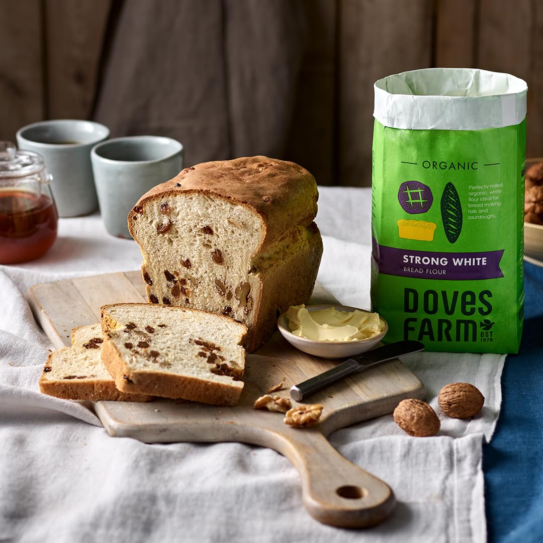 Doves Farm Organic Strong White Bread Flour | British Sourdough Bread & Roll Making Flour | Ideal for Artisan Breadmaking | Unbleached Bread Flour | 52.91 Oz (1.5kg)