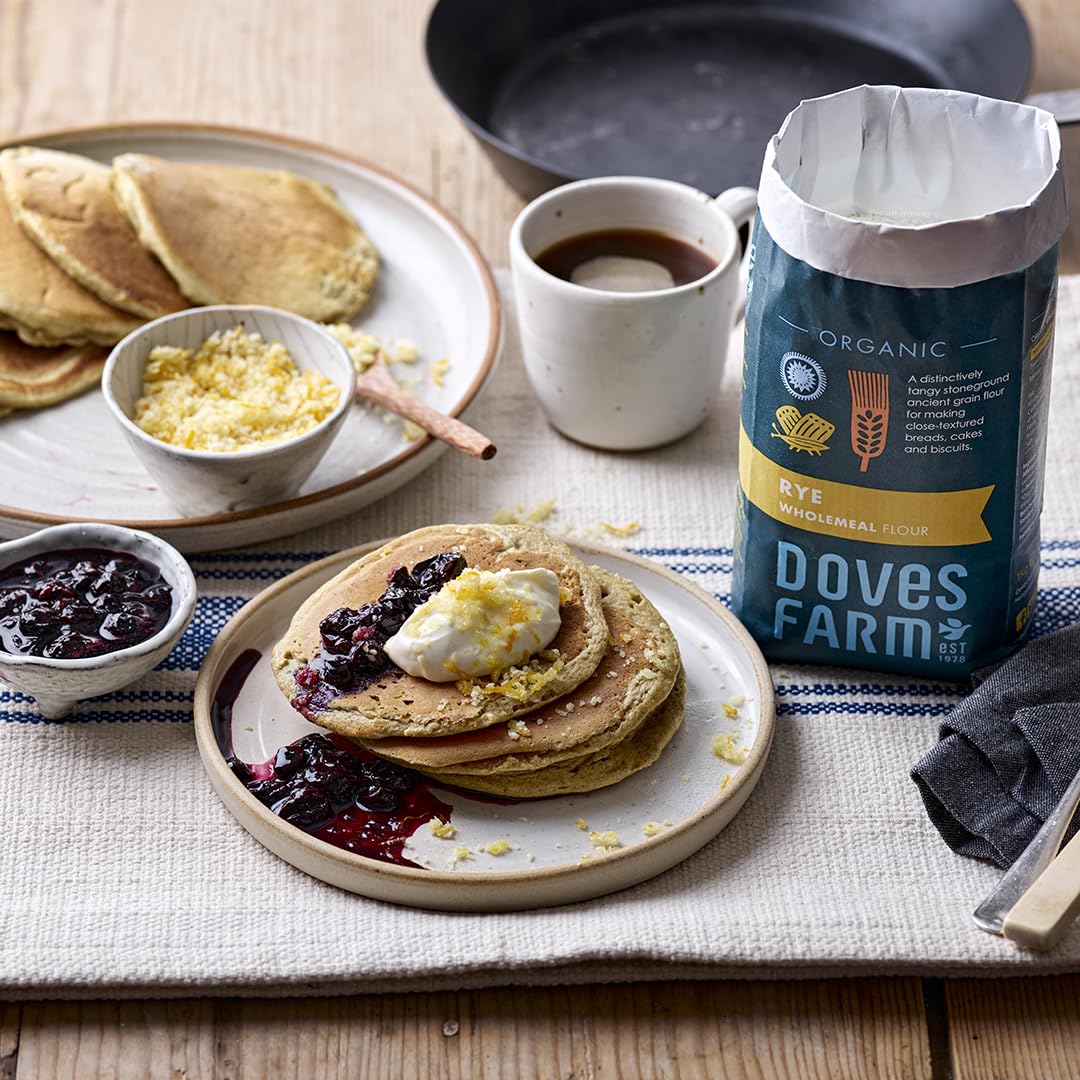 Doves Farm Organic Rye Wholemeal Flour | Stoneground Ancient Grain Flour | Perfect for Close-Textured Breads, Cakes & Biscuit Baking | High in Fiber | Imported from UK | 35.27 Oz (1 Kg)