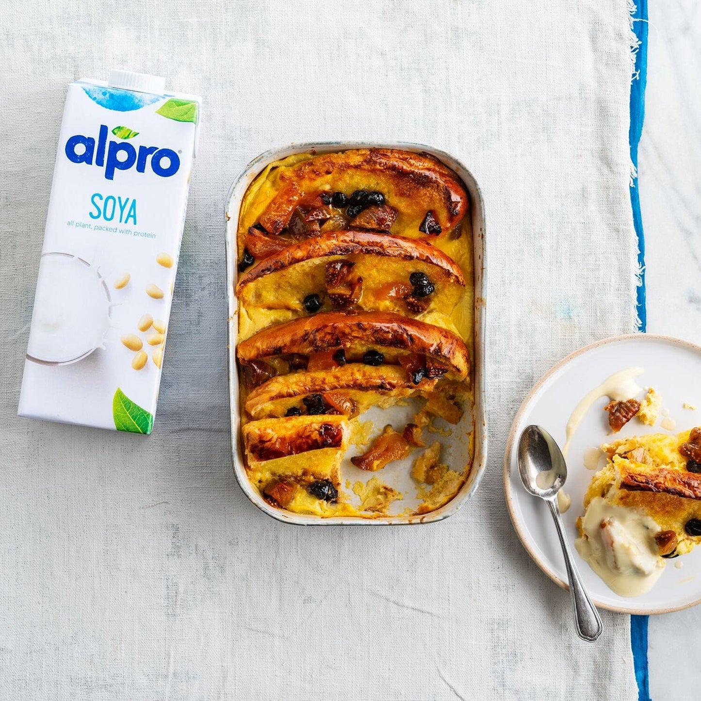 Alpro Almond Plant-Based Long Life Drink, Vegan & Dairy Free, 1L (Pack of 1