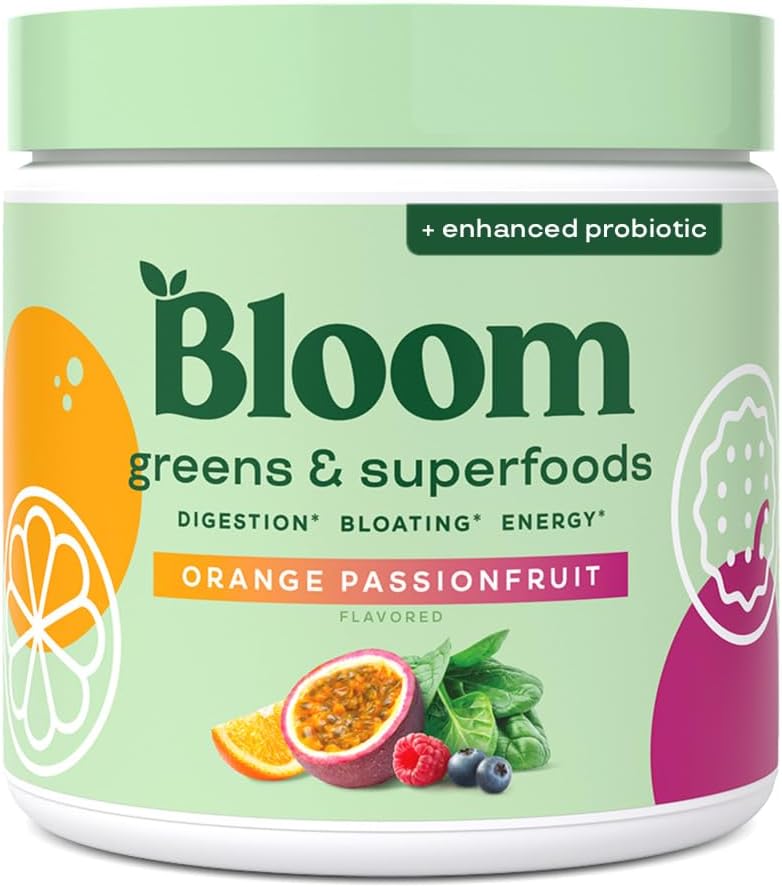 Bloom Nutrition Greens and Superfoods Powder for Digestive Health, Greens Powder, Digestive Enzymes, Probiotics, Spirulina, Chlorella for Bloating & Gut Support, Green Juice, 30 SVG, Strawberry Kiwi