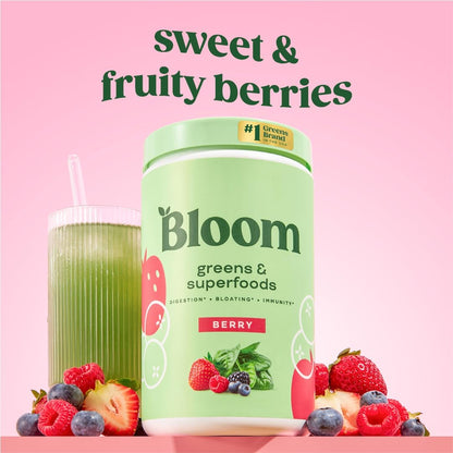 Bloom Nutrition Greens and Superfoods Powder for Digestive Health, Greens Powder, Digestive Enzymes, Probiotics, Spirulina, Chlorella for Bloating & Gut Support, Green Juice, 30 SVG, Strawberry Kiwi
