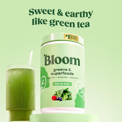 Bloom Nutrition Greens and Superfoods Powder for Digestive Health, Greens Powder, Digestive Enzymes, Probiotics, Spirulina, Chlorella for Bloating & Gut Support, Green Juice, 30 SVG, Strawberry Kiwi