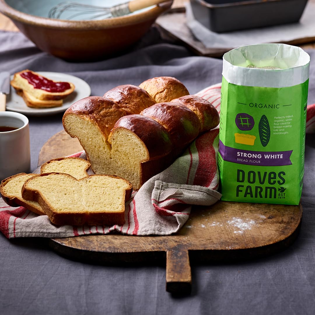 Doves Farm Organic Strong White Bread Flour | British Sourdough Bread & Roll Making Flour | Ideal for Artisan Breadmaking | Unbleached Bread Flour | 52.91 Oz (1.5kg)