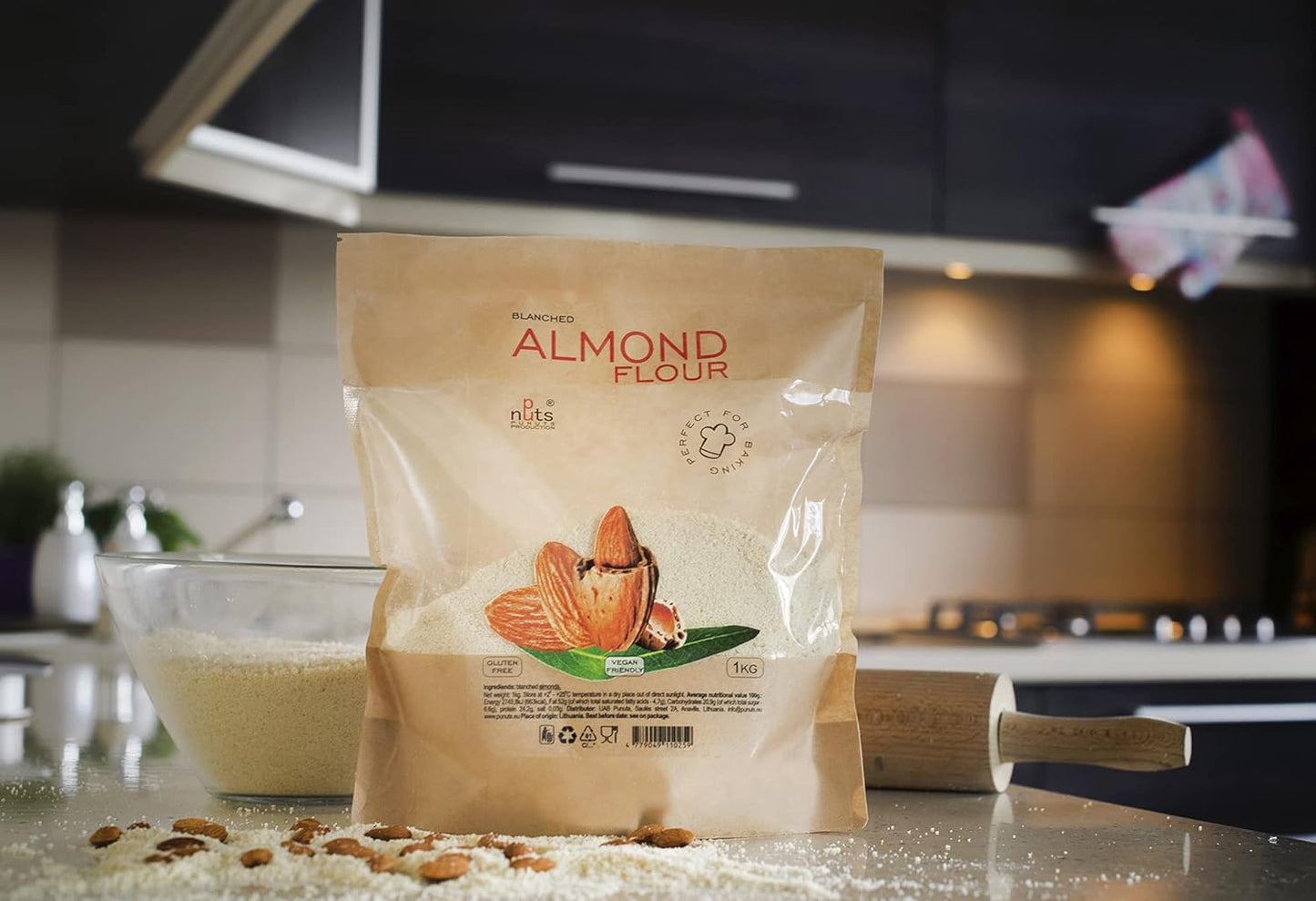 Almond Flour 1 kg, 100% Extra Fine Blanched Natural, Low Carb Gluten Free Flour. Almond Flour 1kg. For Low Calorie Snacks