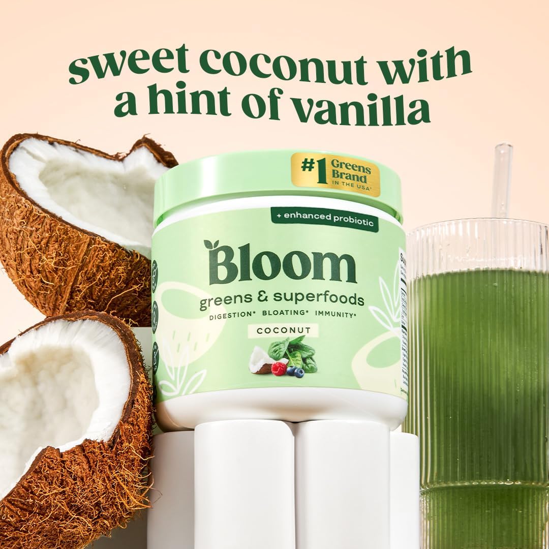 Bloom Nutrition Greens and Superfoods Powder for Digestive Health, Greens Powder, Digestive Enzymes, Probiotics, Spirulina, Chlorella for Bloating & Gut Support, Green Juice, 30 SVG, Strawberry Kiwi