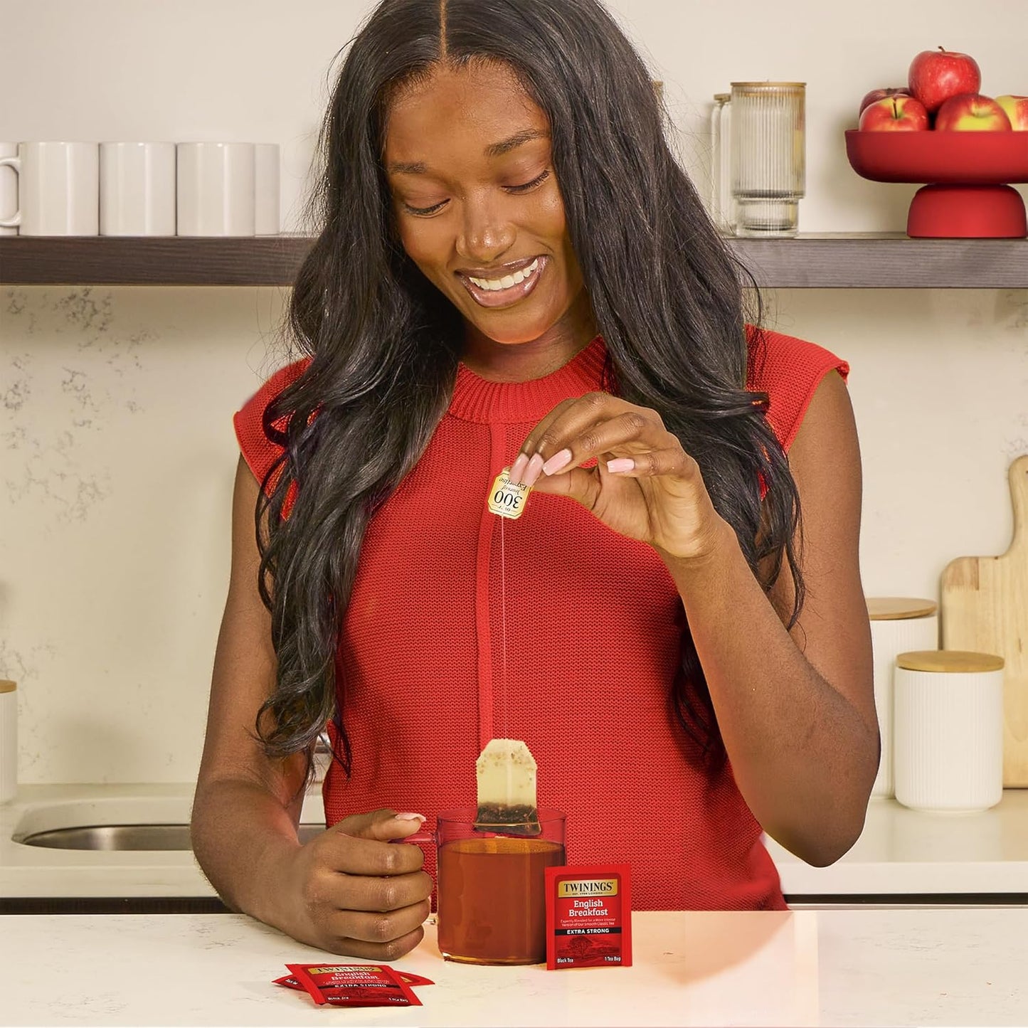 Twinings Wild Berries Herbal Tea Individually Wrapped Bags, 20 Count (Pack of 1), Full-Flavoured, Naturally Caffeine-Free, Enjoy Hot or Iced, 20 Teabags